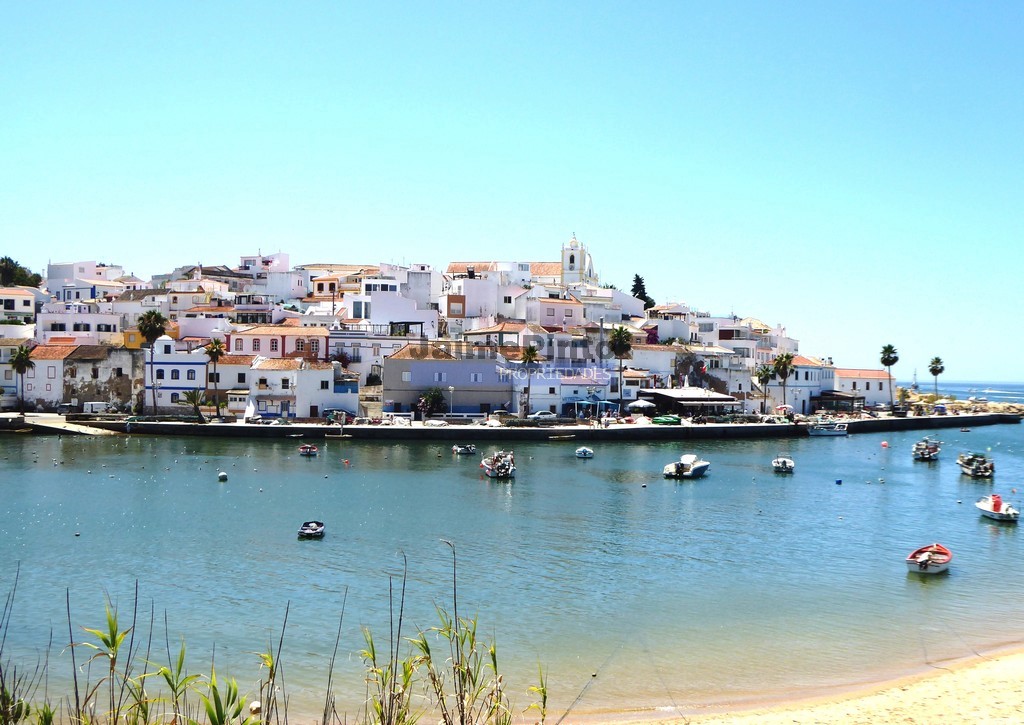 ST - LAGOA (ALGARVE)