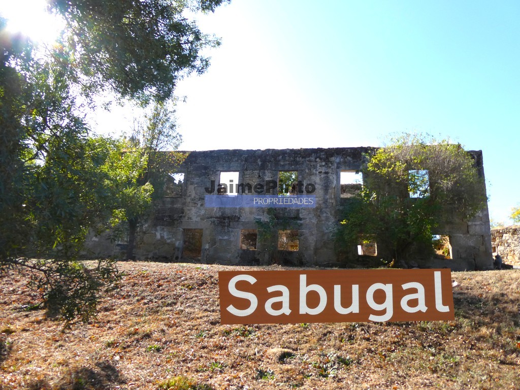 Terreno p/ moradia - ST - SABUGAL