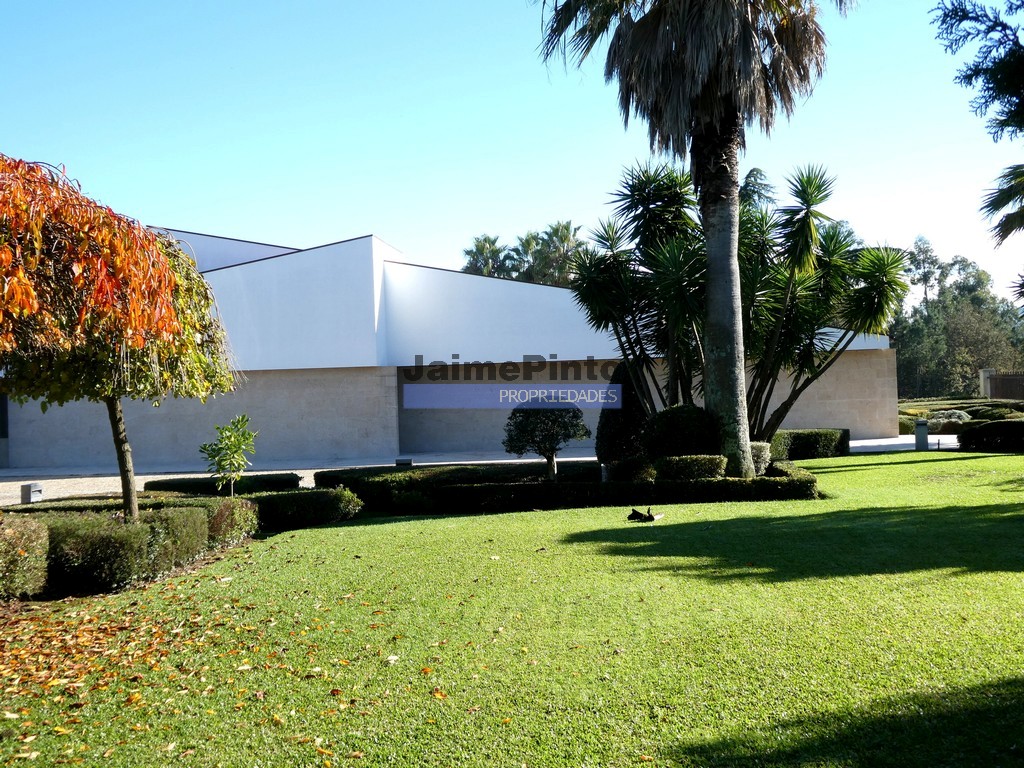 Moradia isolada - T4 - BARCELOS